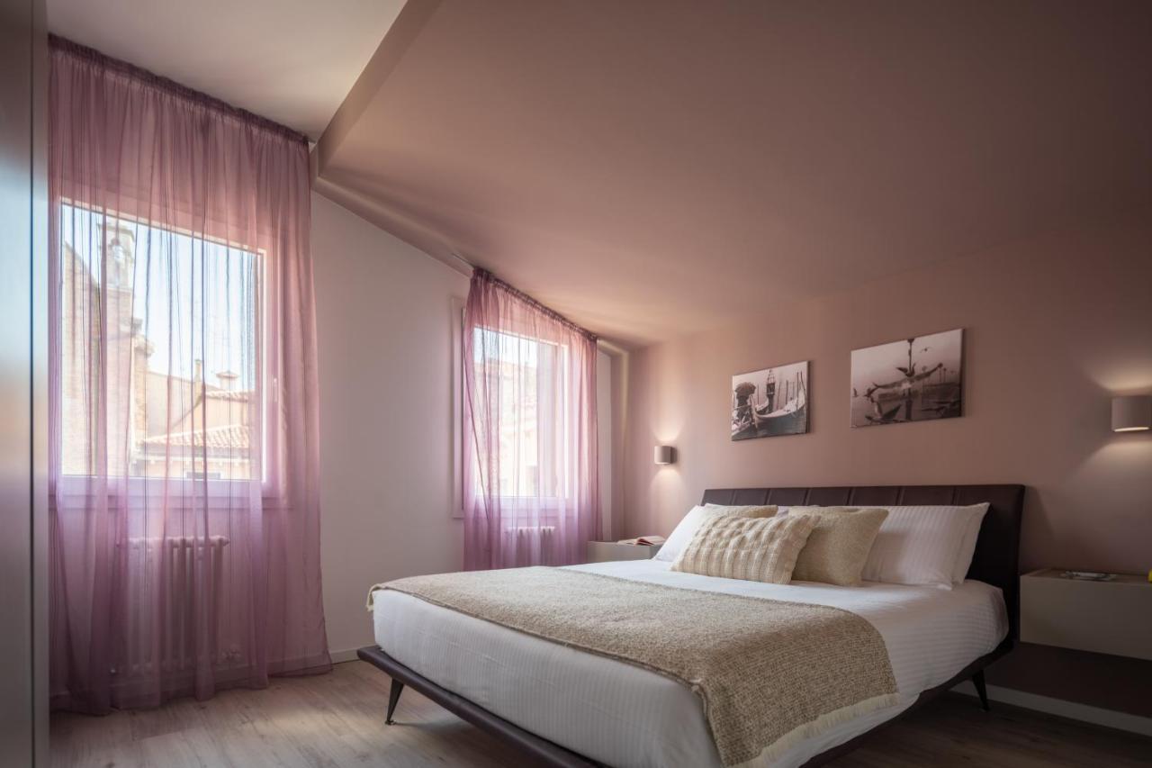 Sant'aponal Cozy With Balcony R&r Apartamento *