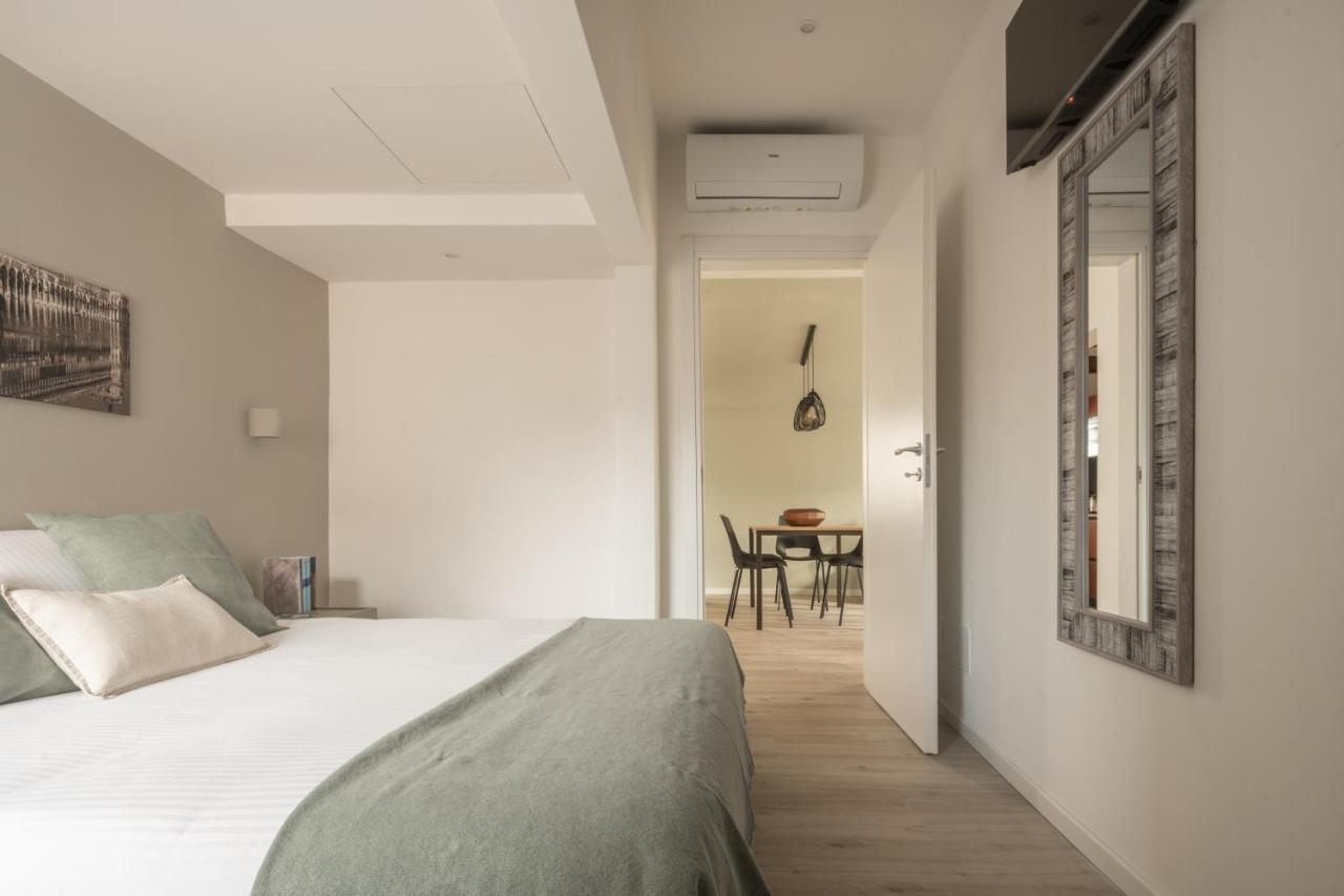 Sant'aponal Cozy With Balcony R&r * Venecia